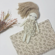 Ensemble poupée +moïse en palme naturelle avec sa couverture